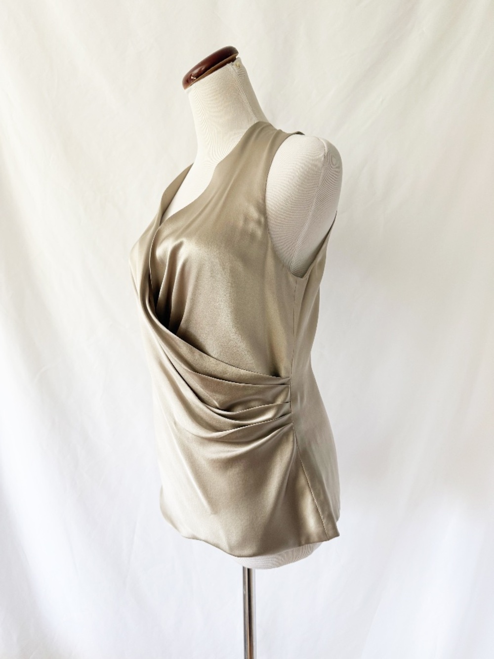 Ralph Lauren Collection Silk V-Neck Top - Picture 2 of 5